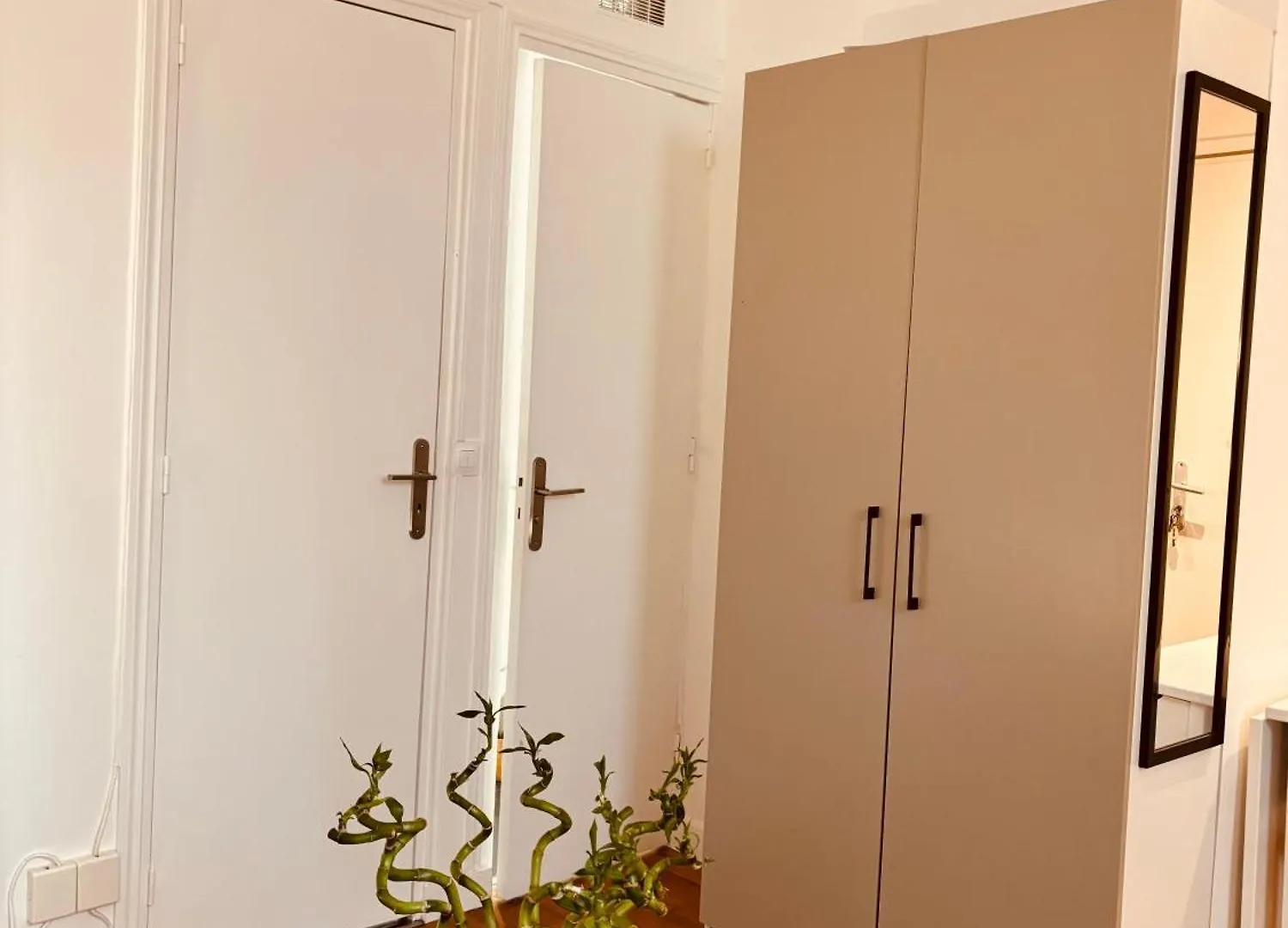 Charme Du Marais Apartment Paris